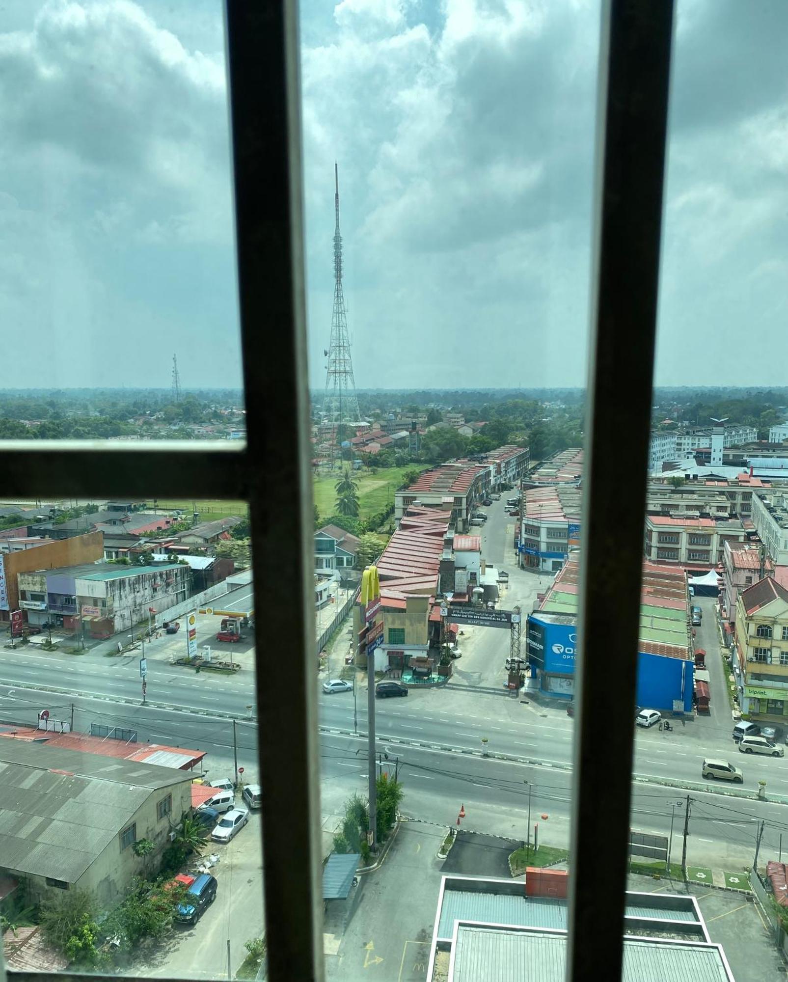Private Studio Viana Court Service Apartment 6 With Private Parking Kota Bharu Exterior foto